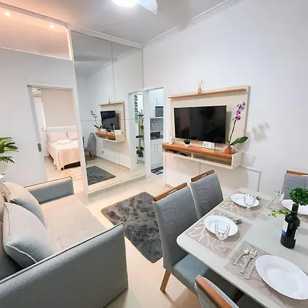 Beautiful Copacabana Beach House Na Quadra Da Praia Rio de Janeiro Exterior photo